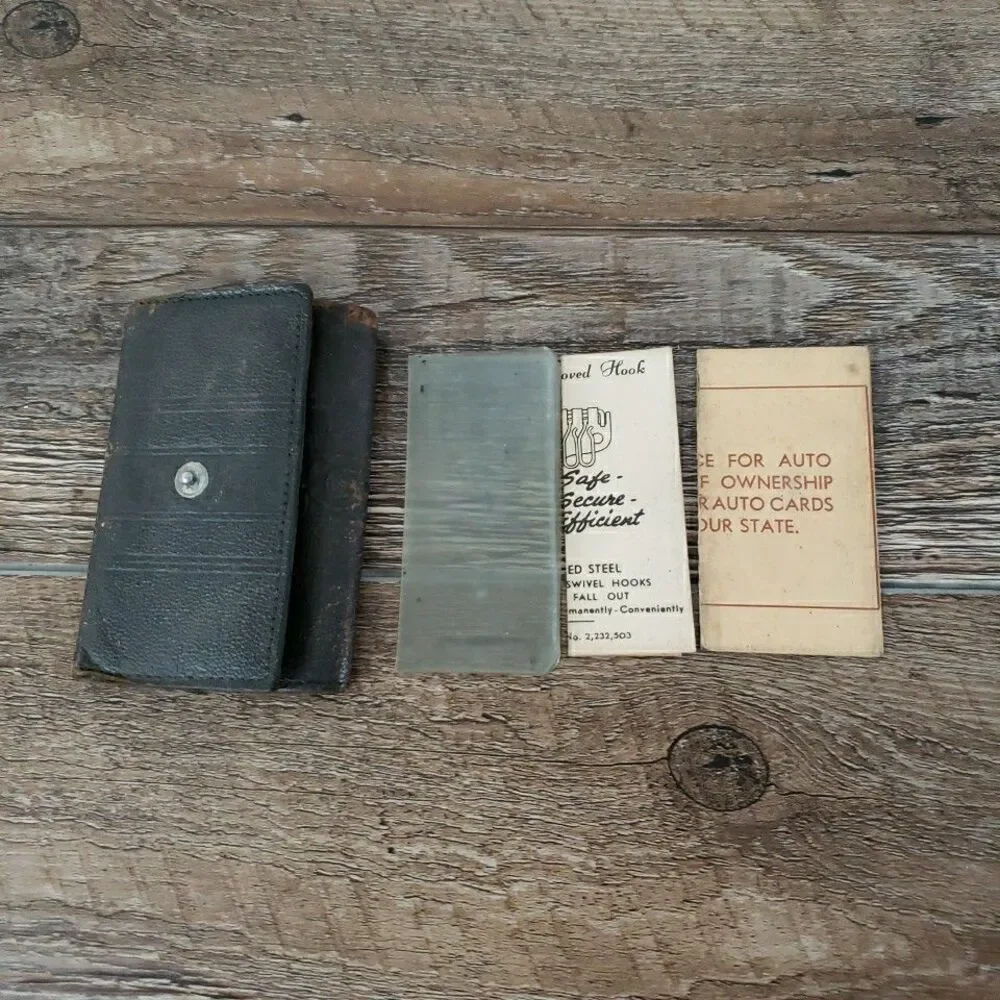 Vintage Leather Zipper Spring Temper Hook Key Card Holder Antique VTG